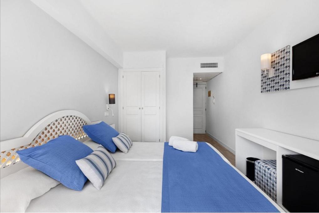 Roc Oberoy - Adults Only Hotel 4*
