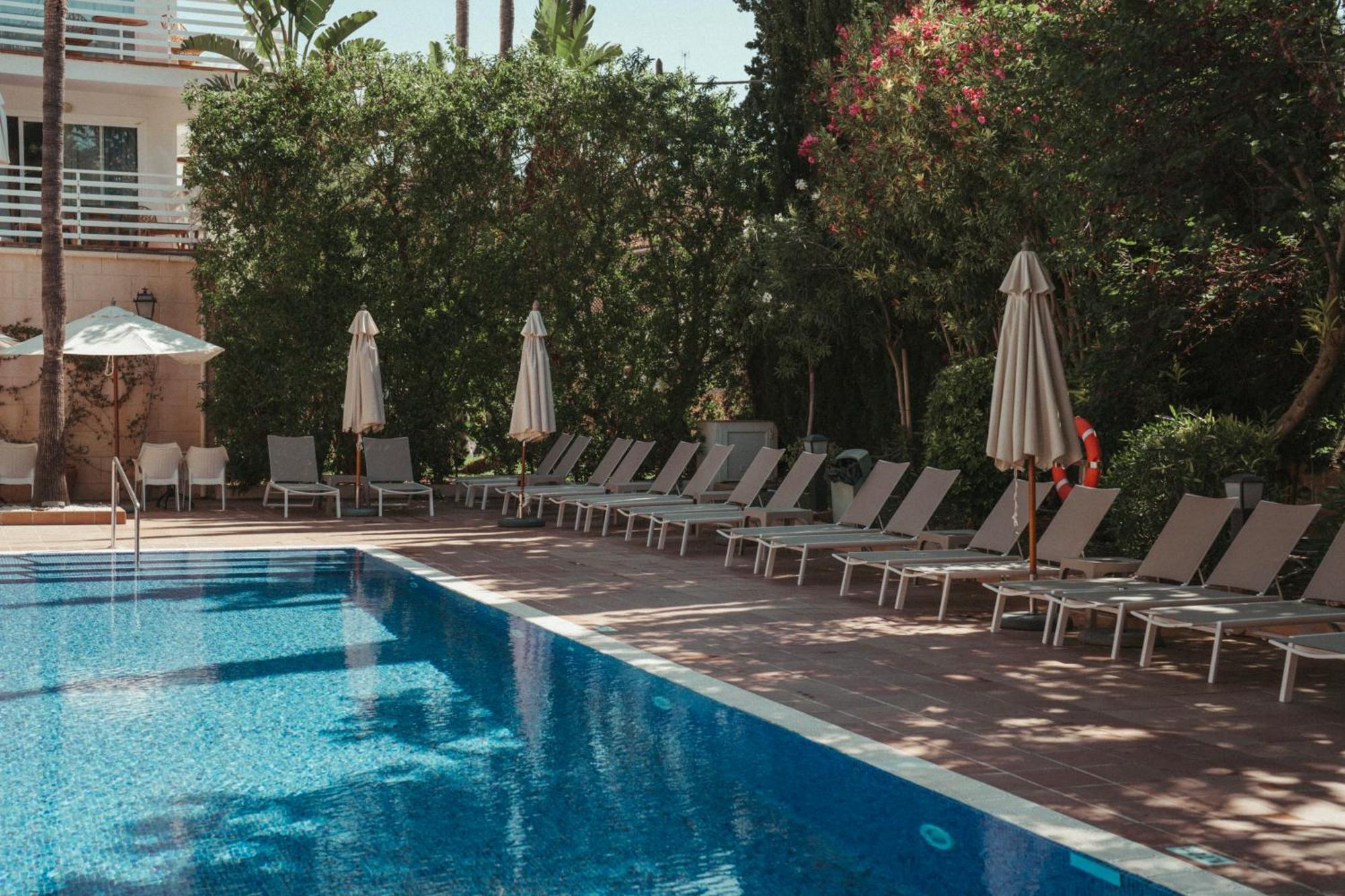 Roc Oberoy - Adults Only Hotel
